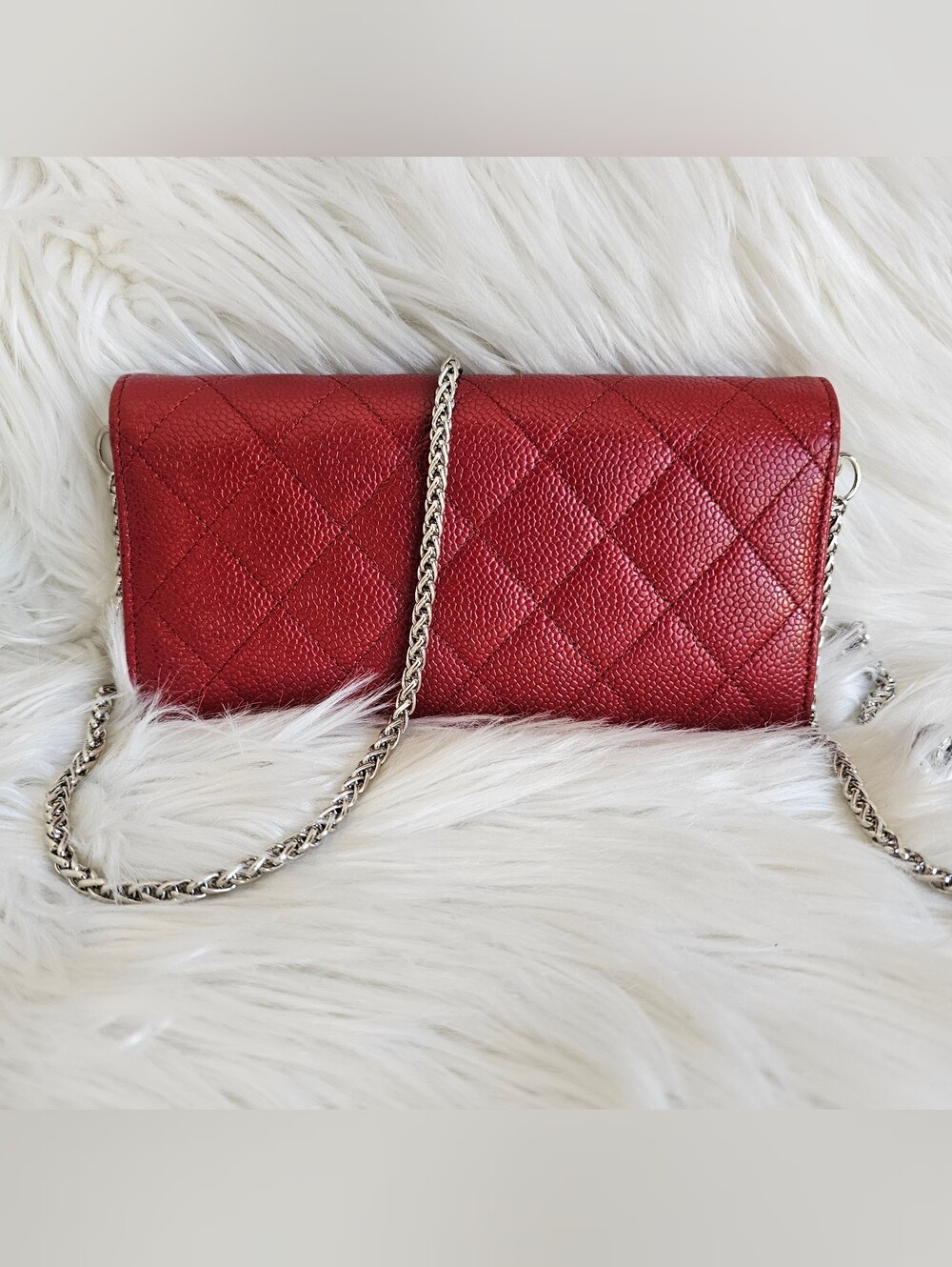 โฅ๏ธ Chanel Long Wallet โฅ๏ธ - Picture 4 of 14